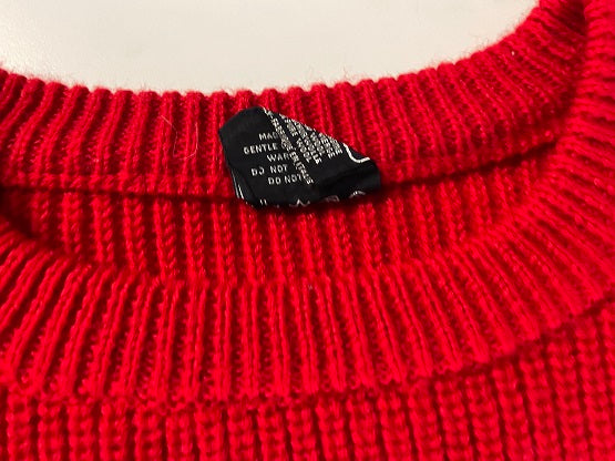 Vintage Marina Yatching red wool thick sweatshirt in S| L25 W18| SKU 4475