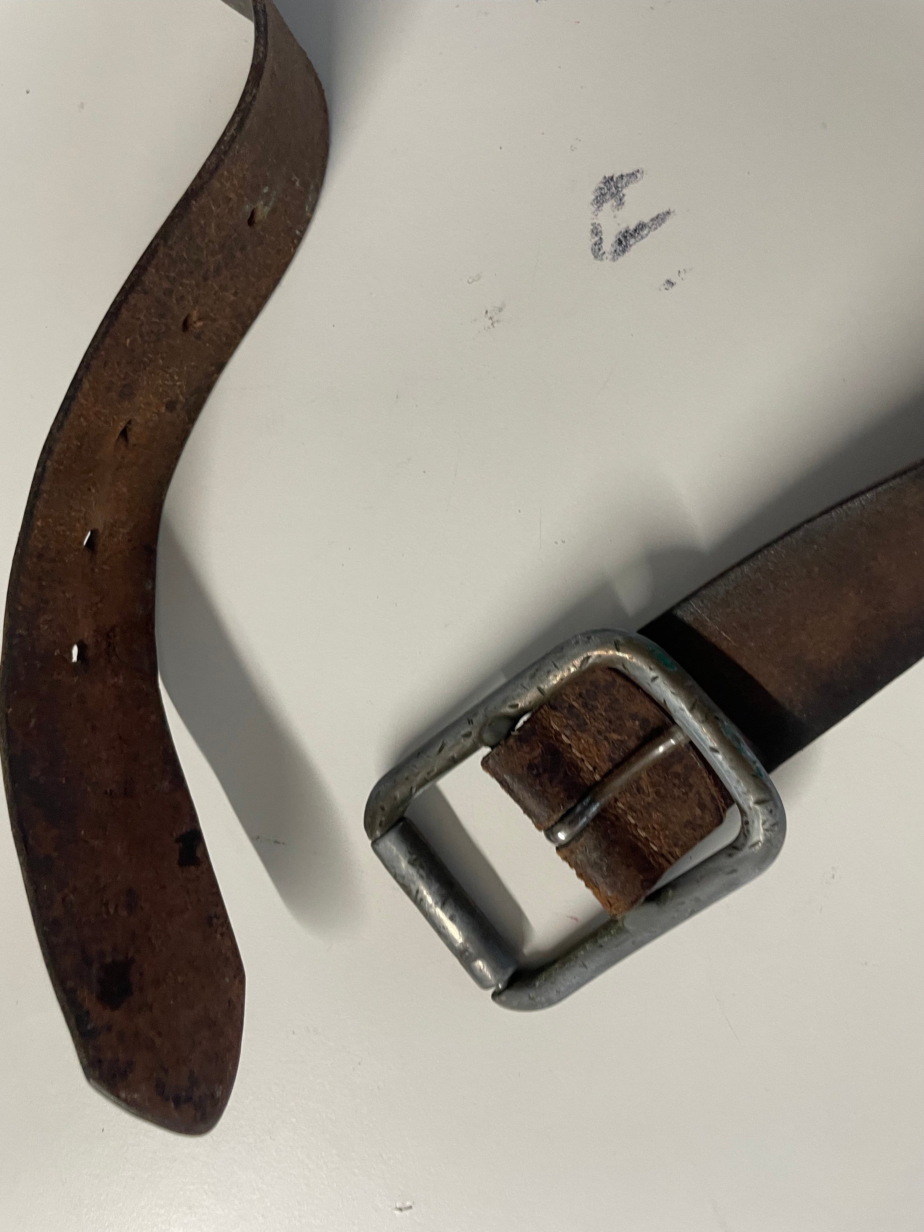 Vintage Genuine brown leather army buckle belt | L 37| SKU 4479