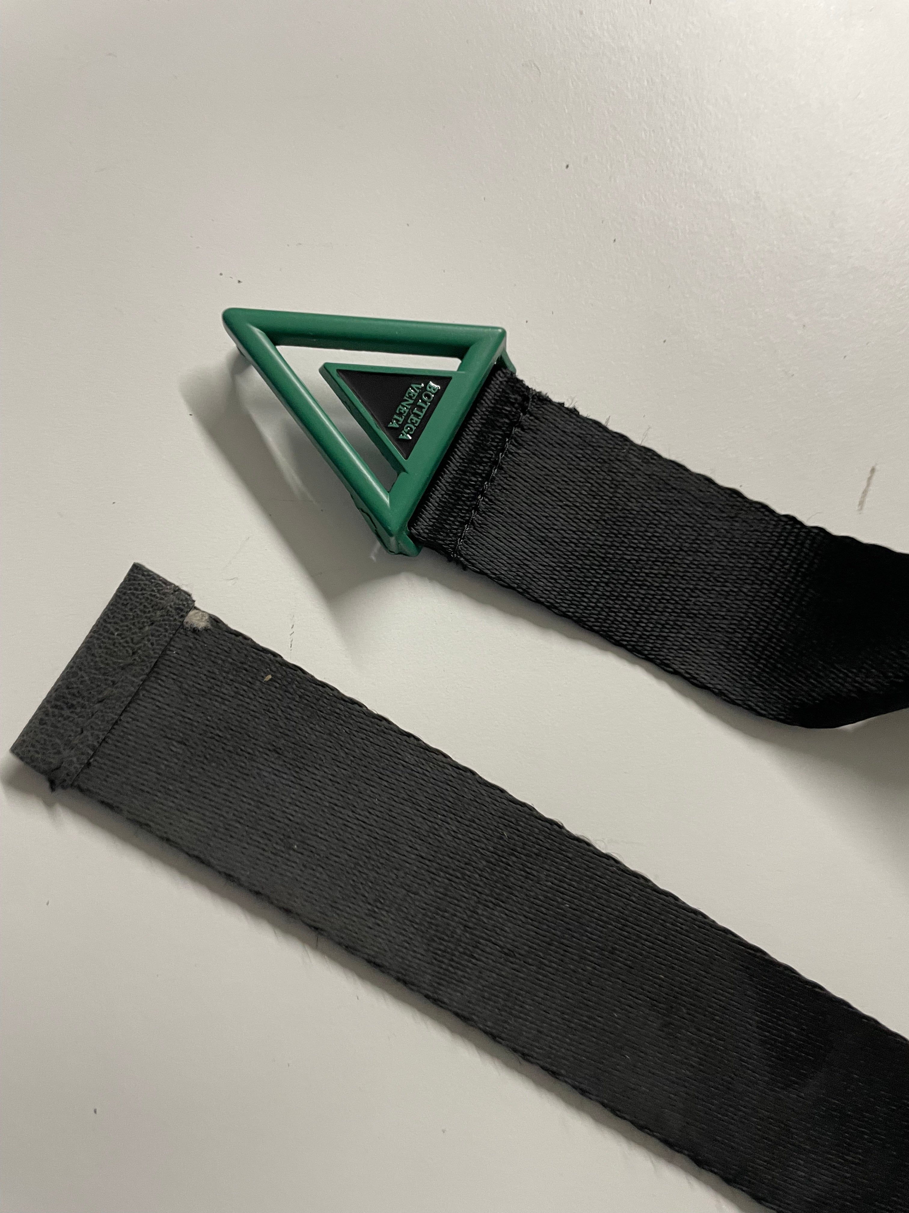 Vntage Bottega Veneta elastic Belt in Green/Black with triangle buckle| L44| SKU 4487