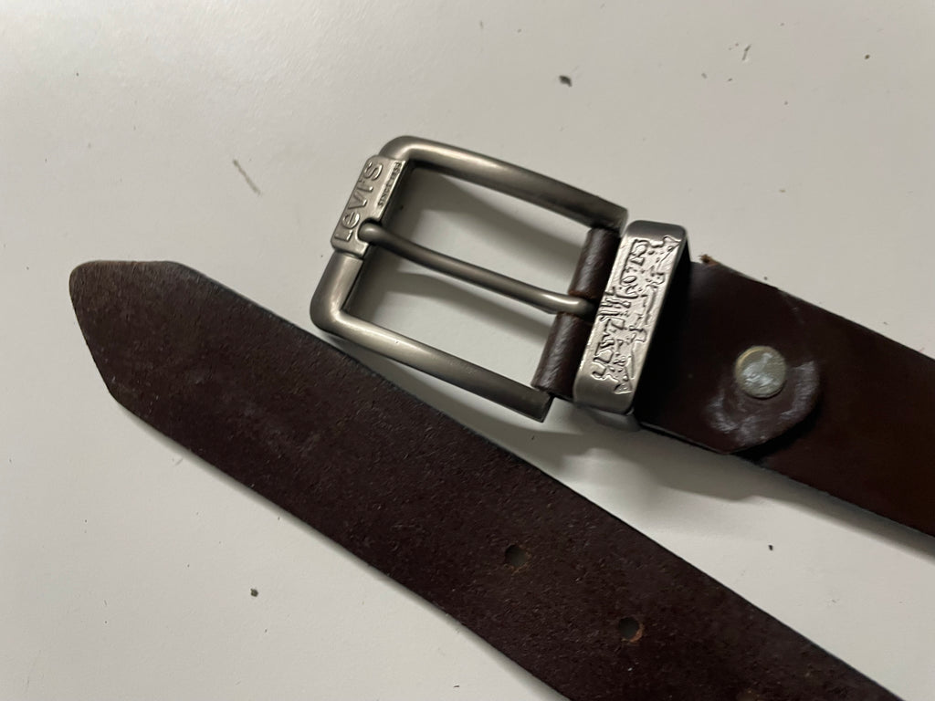 Vintage men's Levi's genuine brown leather belt |L41| SKU 4491