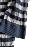 Vintage Women's Tommy Hilfiger Ribbed Sweater in Blue - Size M/L (SKU 4606)