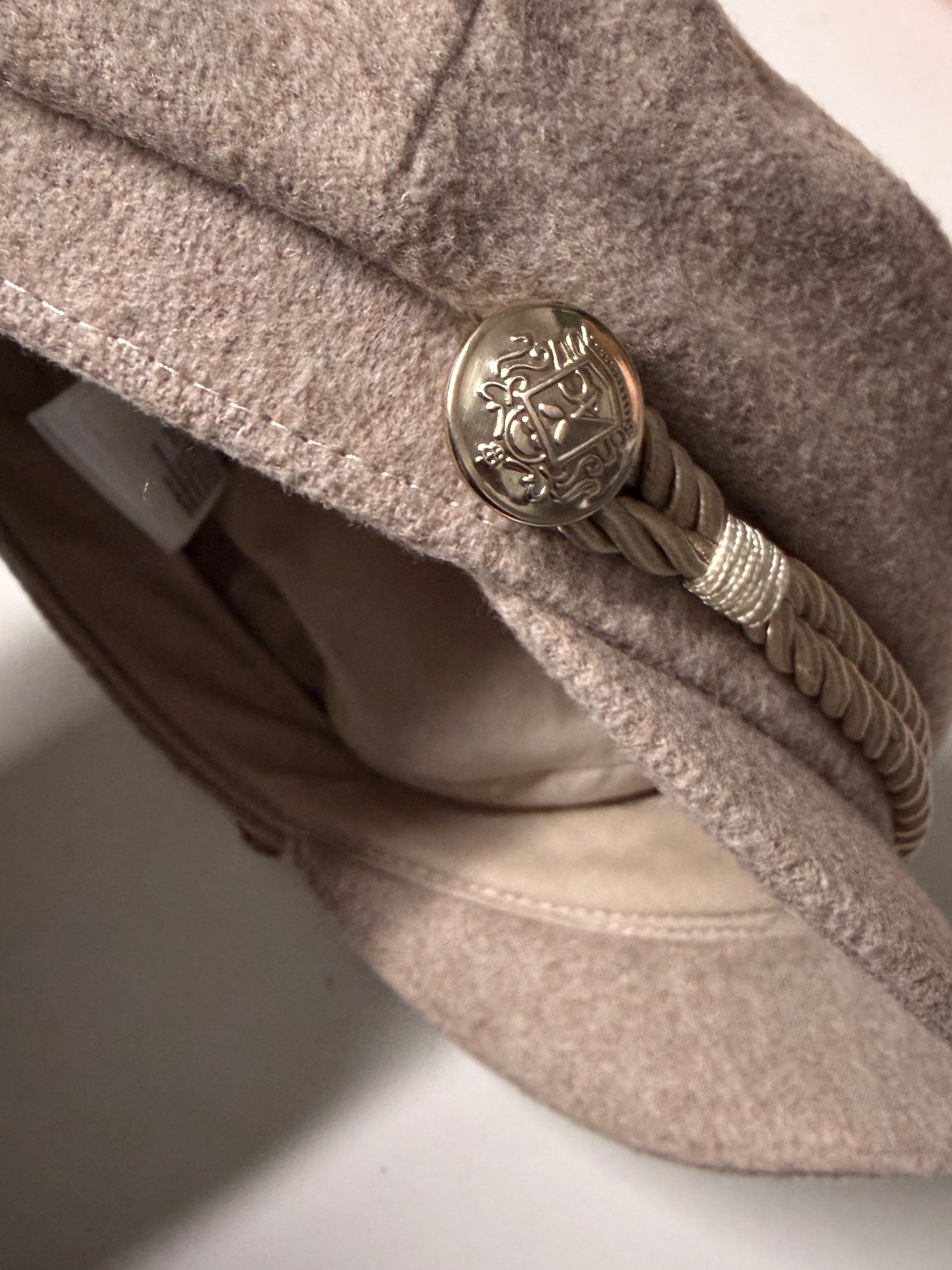 Captain's Cap - Light Beige - Ladies | H&M Size: One Size SKU 7195