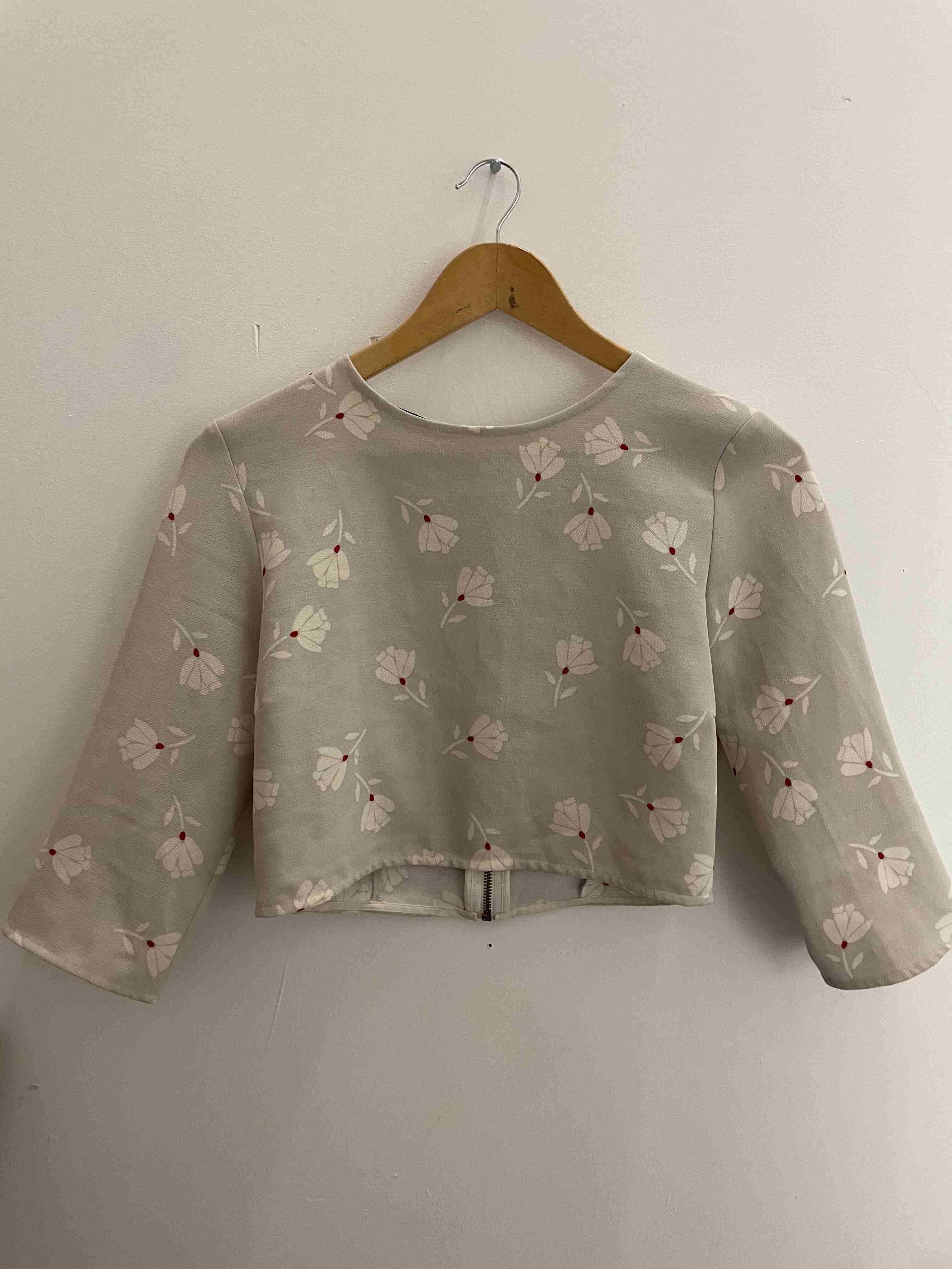 Vintage zara womens cream floral top size M