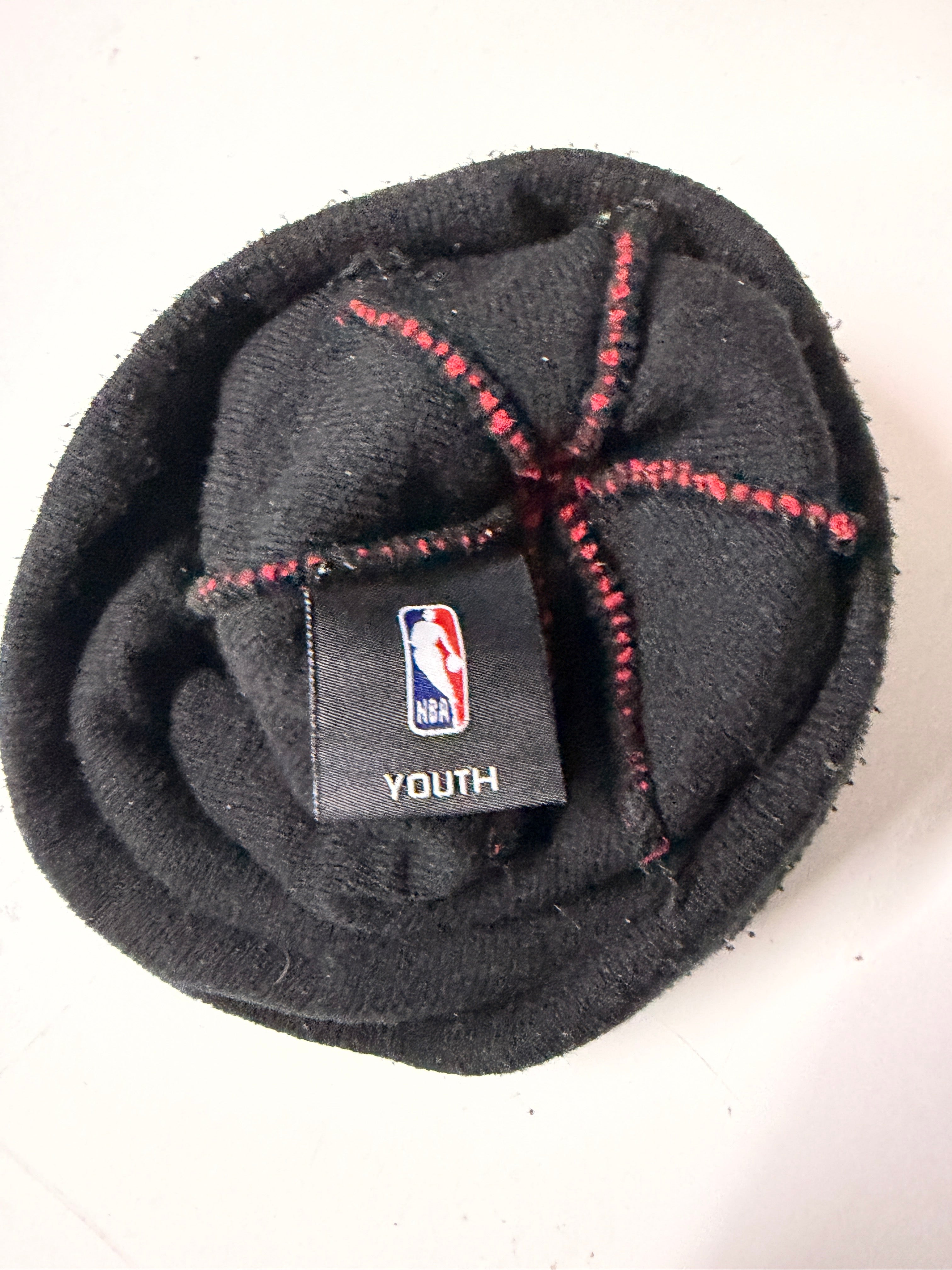 Youth NBA Chicago Bulls Beanie Red/Black Size: One Size SKU 7203
