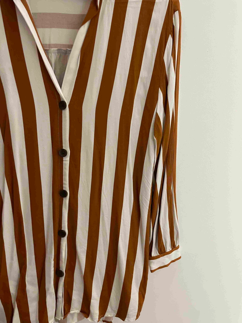 Vintage white and brown stripe linen womens medium shirt