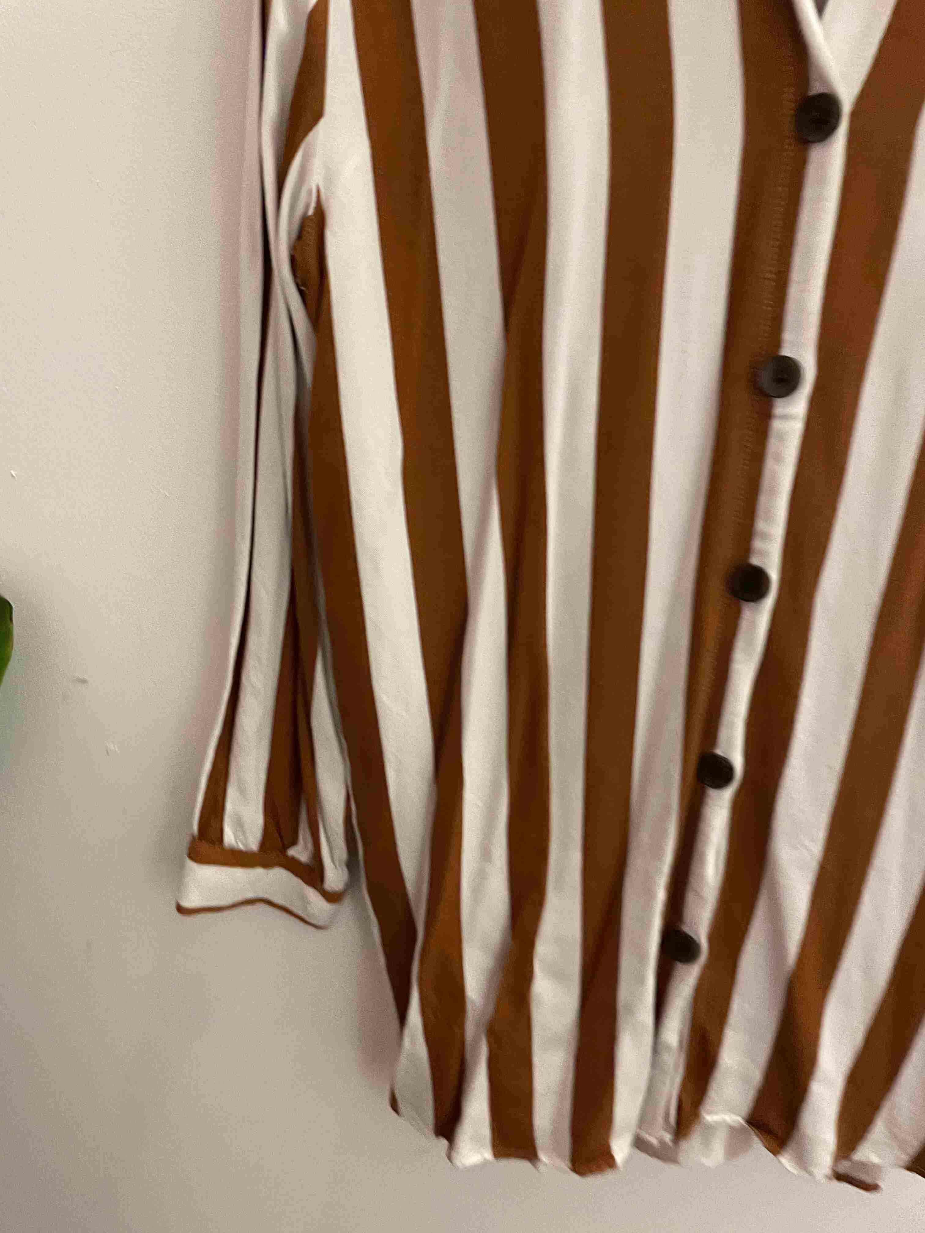 Vintage white and brown stripe linen womens medium shirt