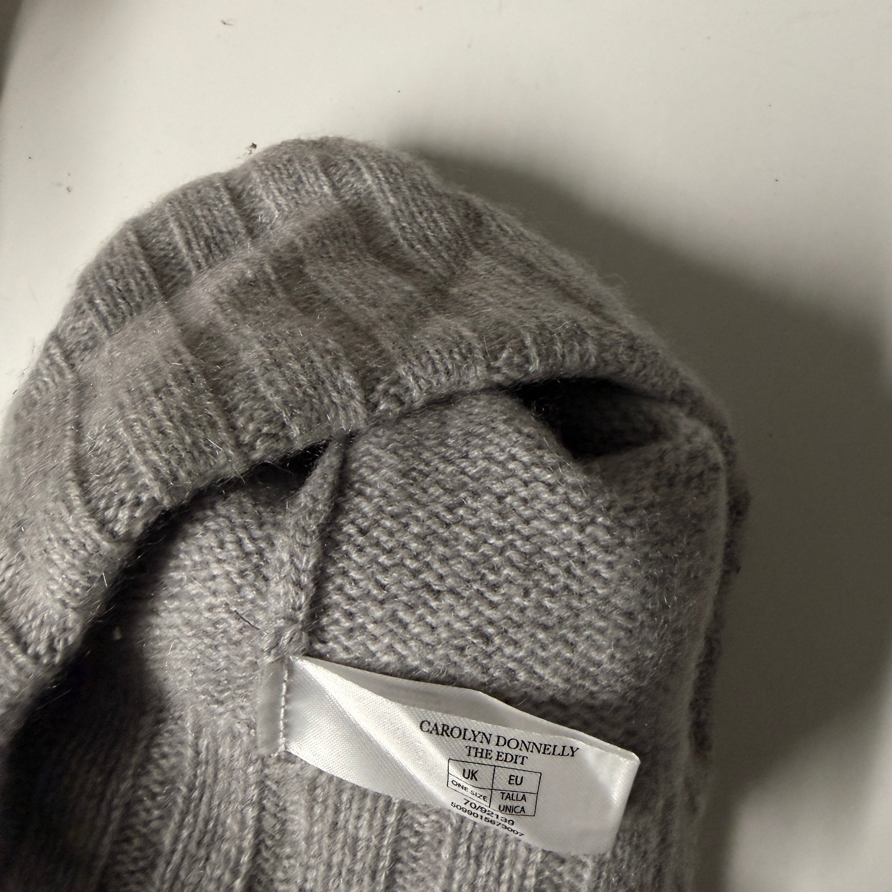 Cashmere Women's Hat, 100% Pure Cashmere Beanie,Cashmere Accessories from Carolyn Donnelly Size: One Size SKU 7207