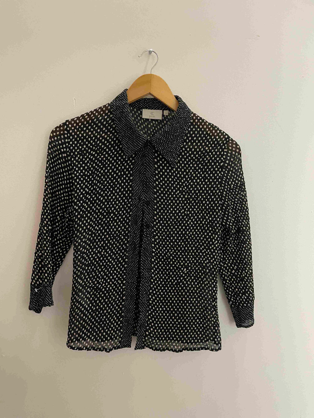 Vintage petite black dotted pattern women top size 10