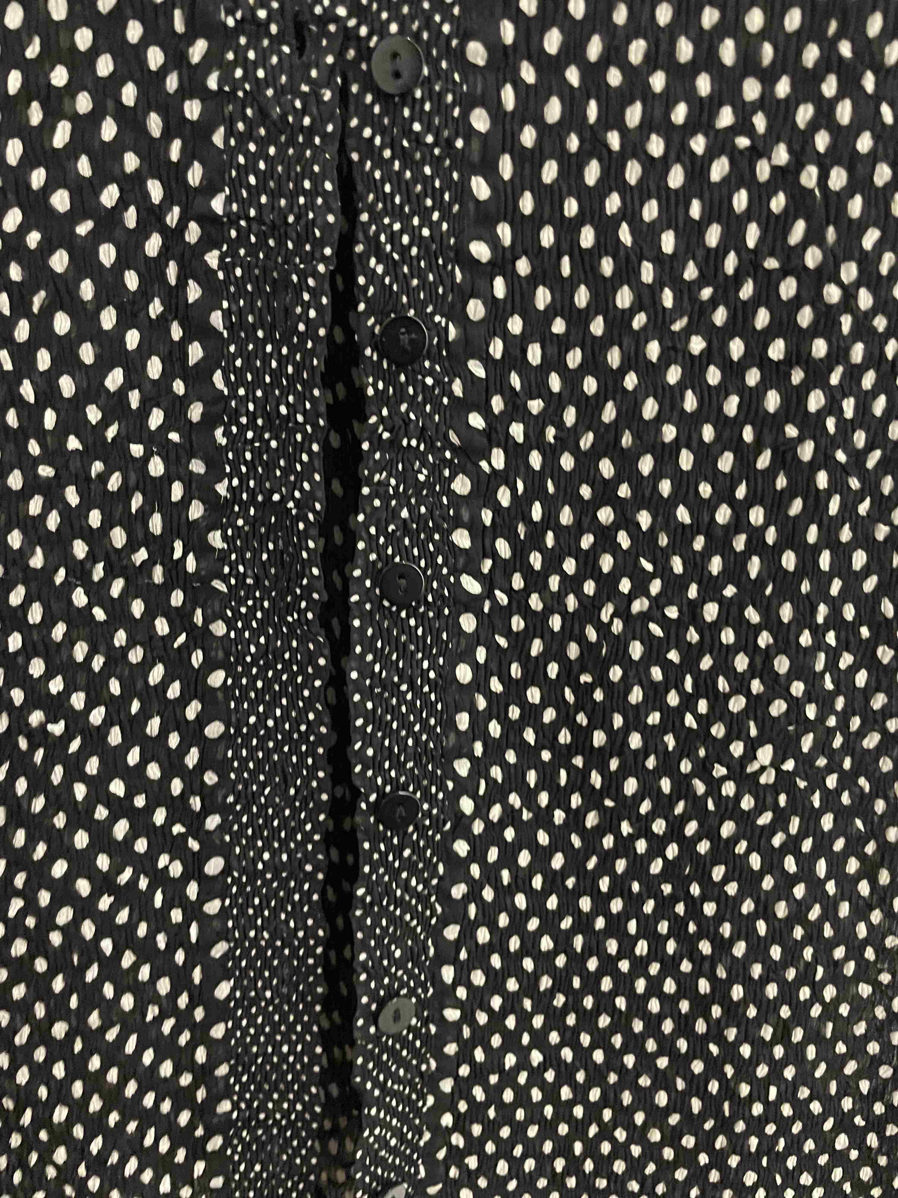 Vintage petite black dotted pattern women top size 10