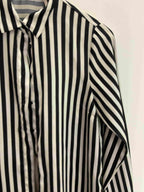 Vintage black and white vertical stripe long sleeve medium shirt