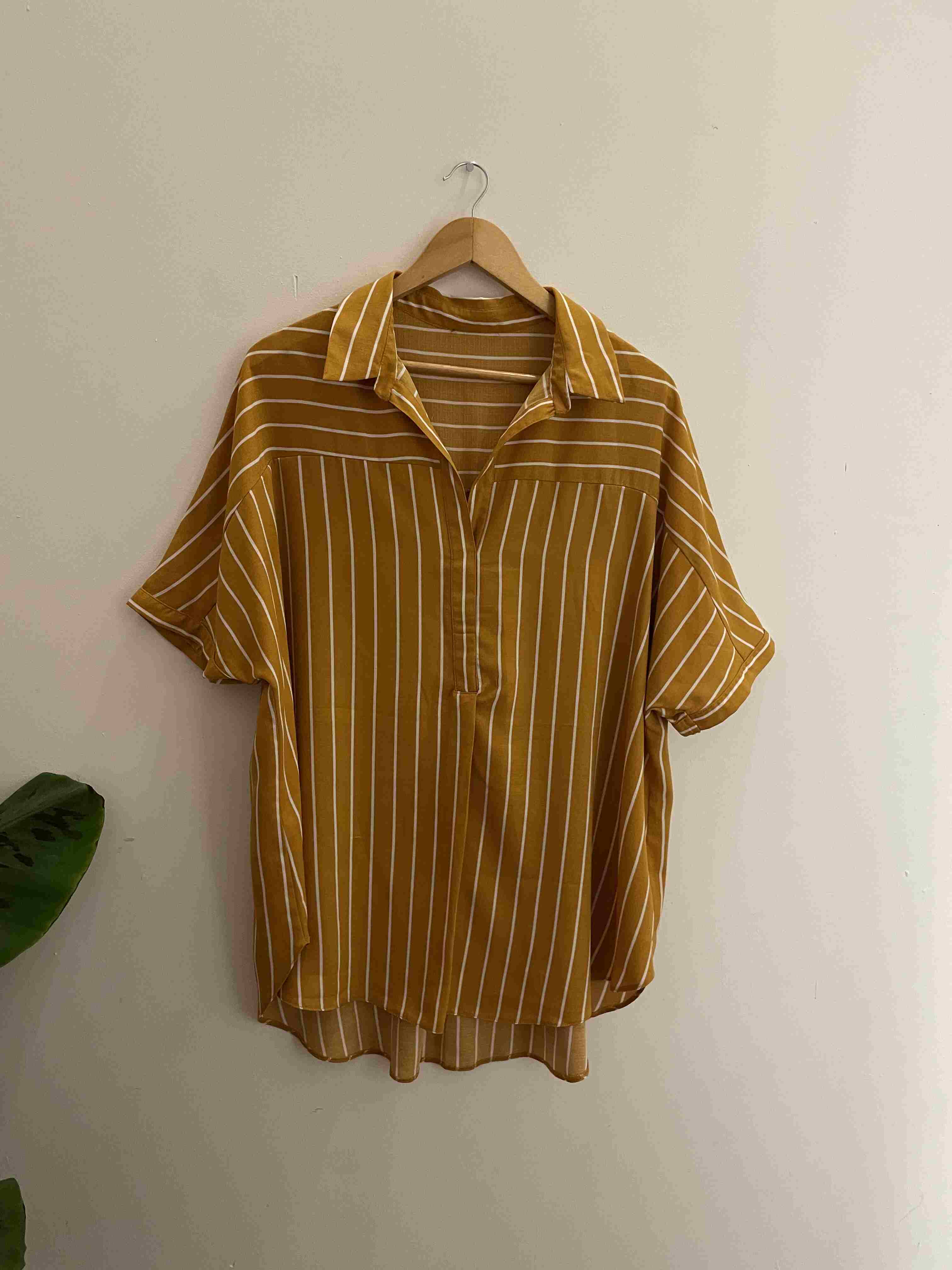 Vintage mustard yellow linen vertical stripe large top