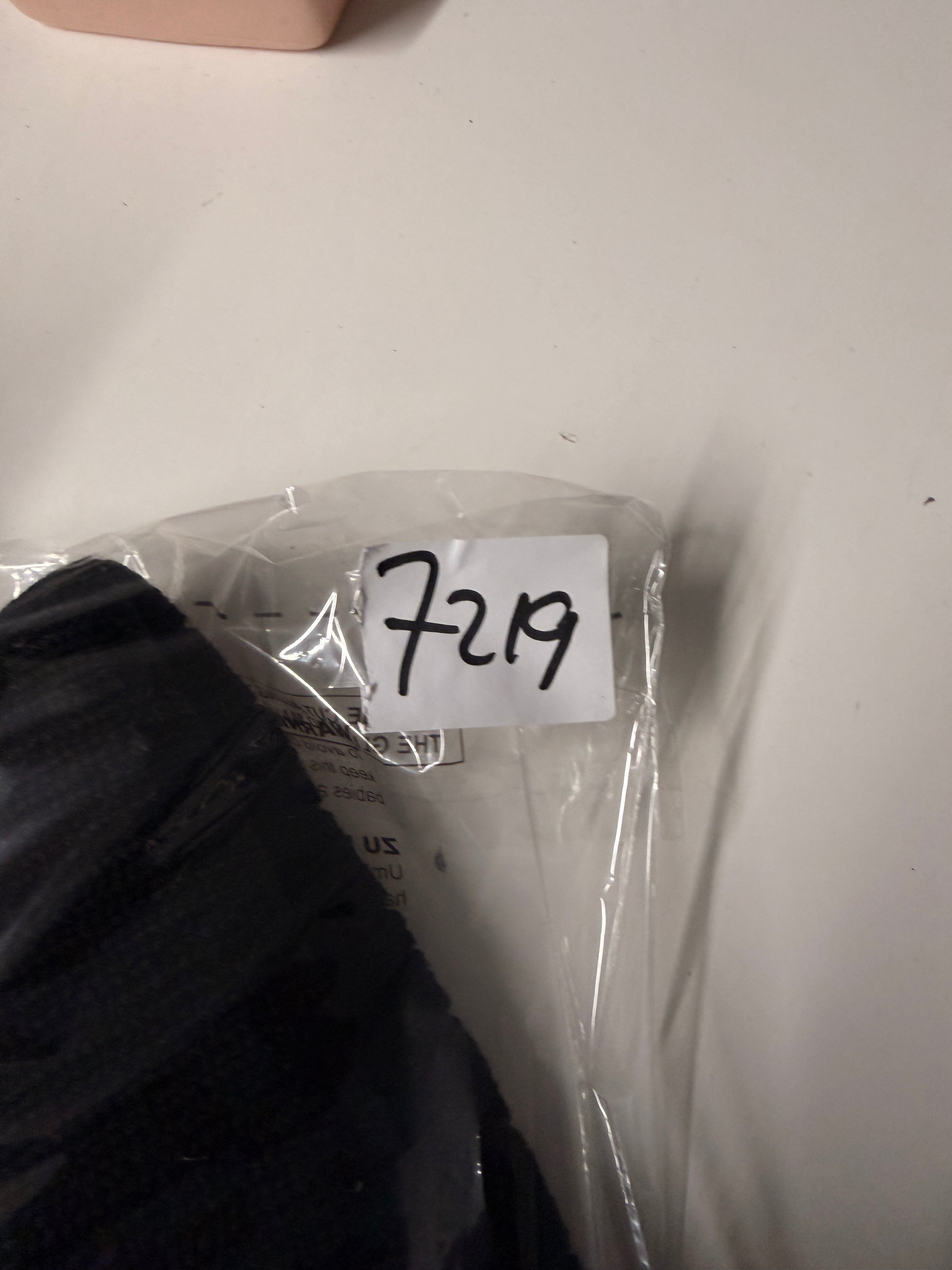 3m Thinsulate unisex Black knit beanie SKU 7219