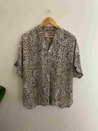 Vintage brown leaopard print pattern womens medium top