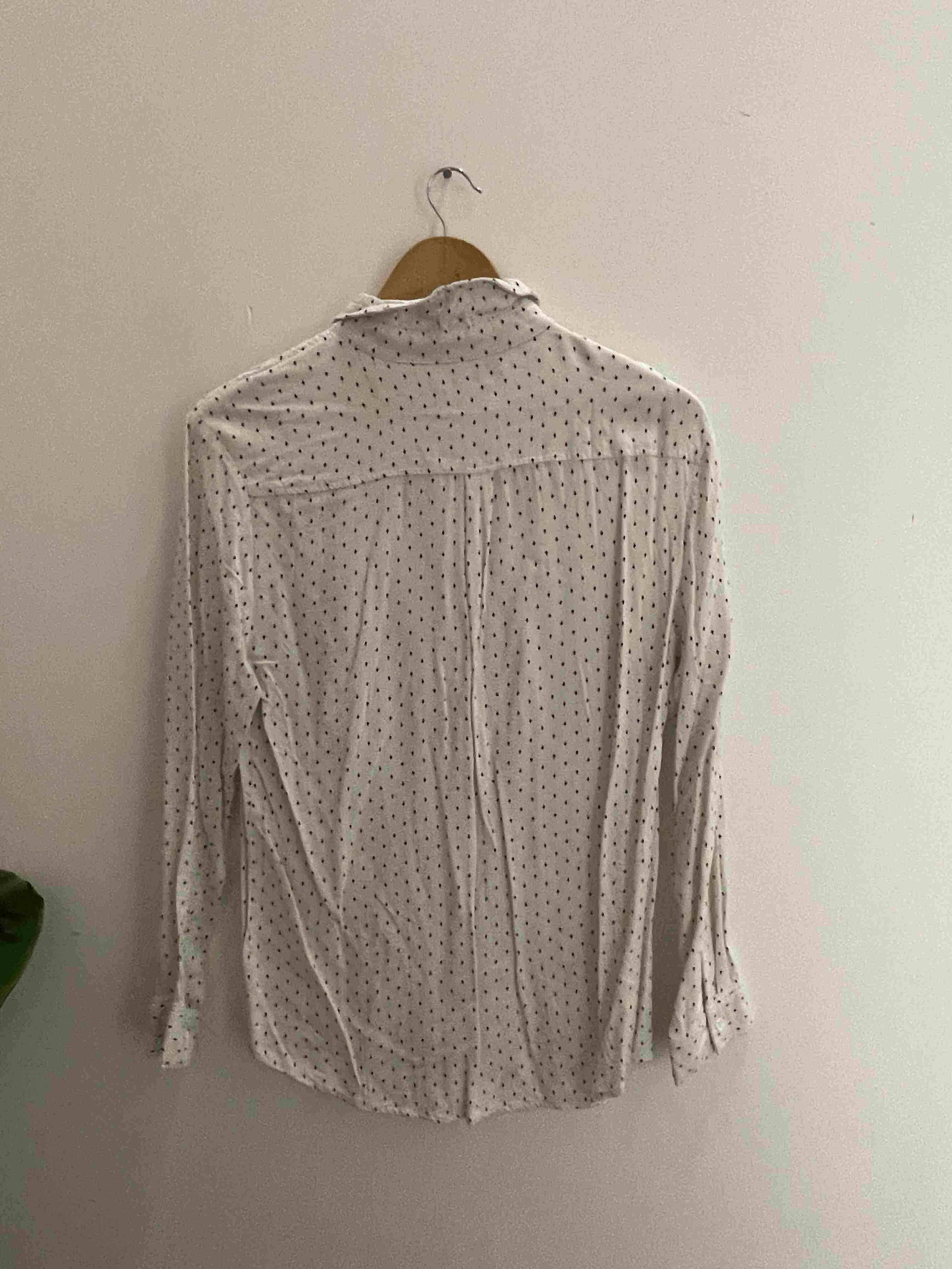 Vintage hush white printed pattern regular fit small shirt