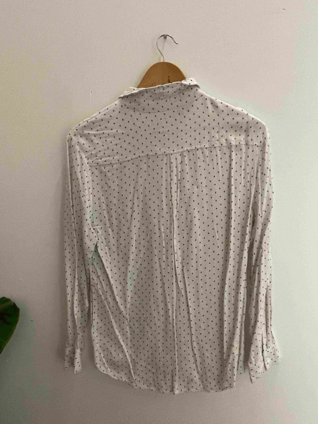 Vintage hush white printed pattern regular fit small shirt