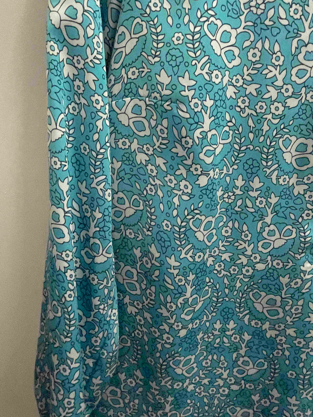 Vintage blue printed pattern linen small top