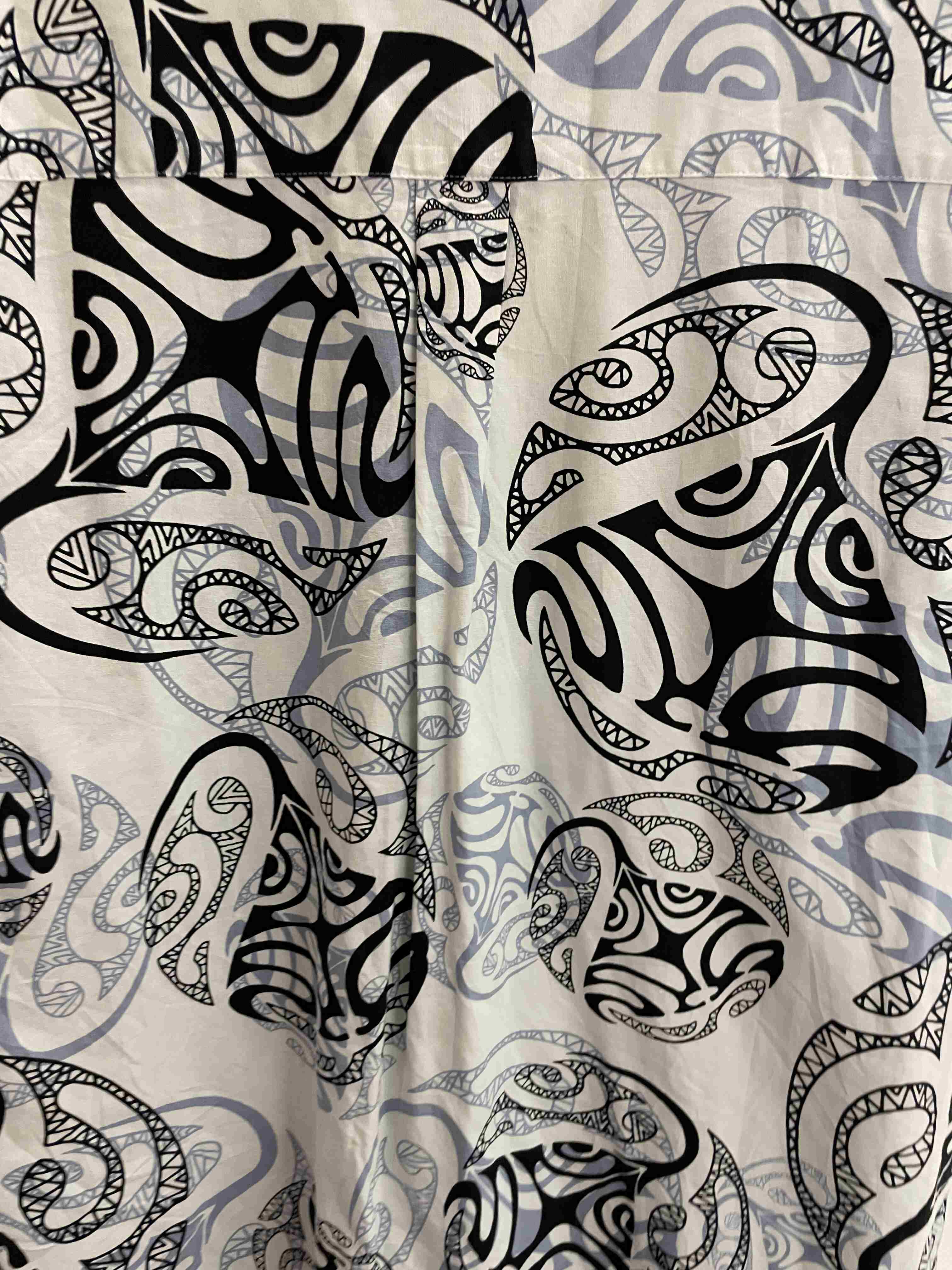 Vintage tahiti abstract pattern blue large shirt