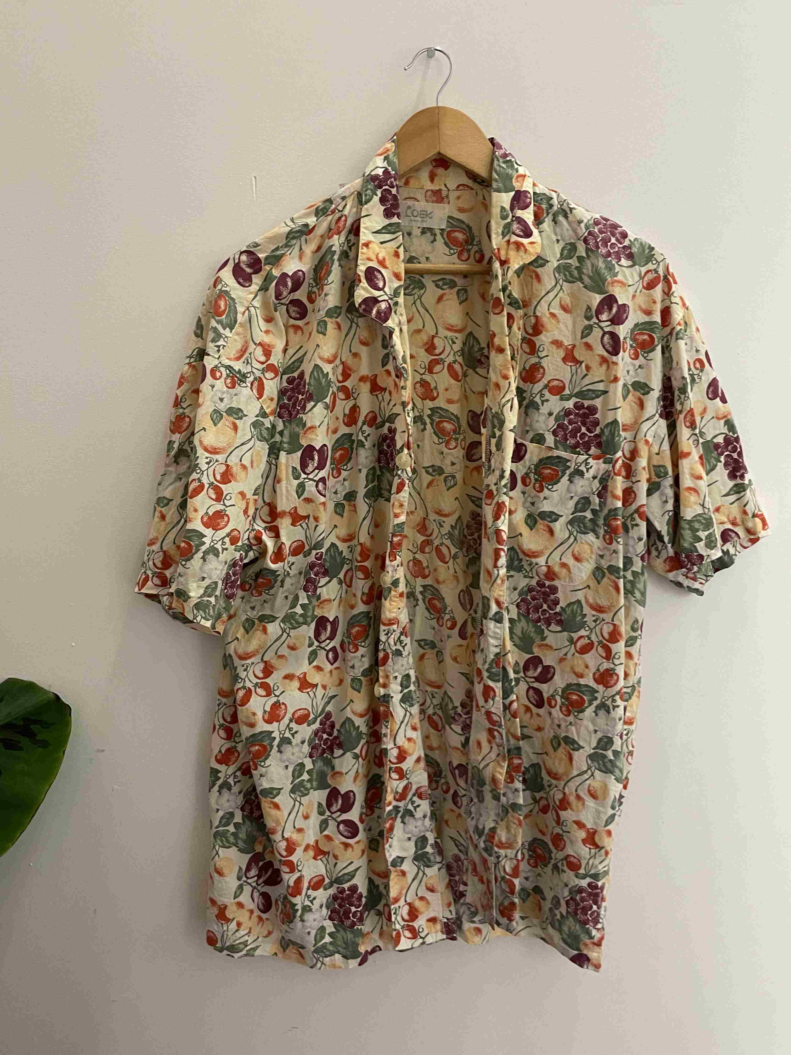 Vintage coek yellow floral pattern medium short sleeve shirt