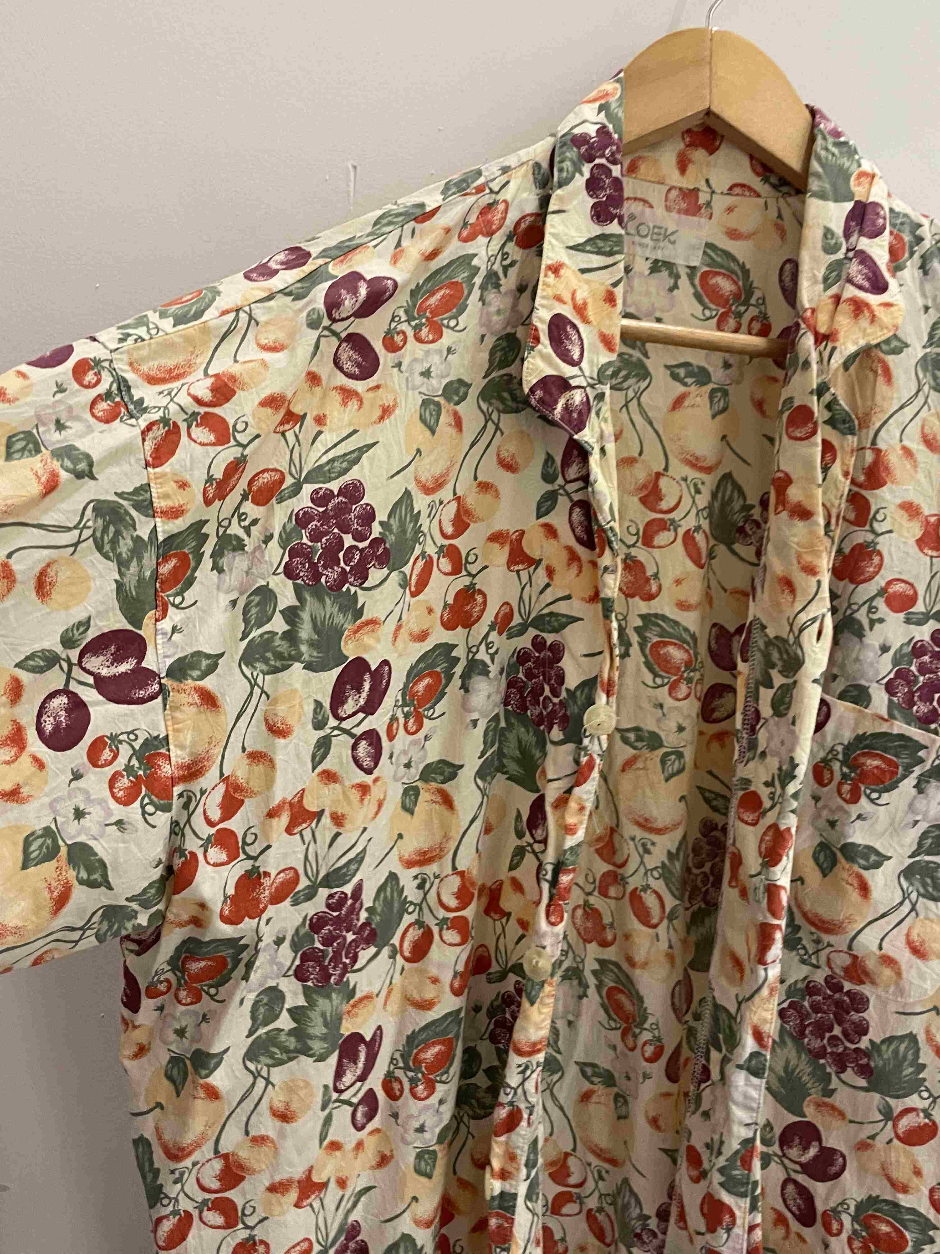 Vintage coek yellow floral pattern medium short sleeve shirt