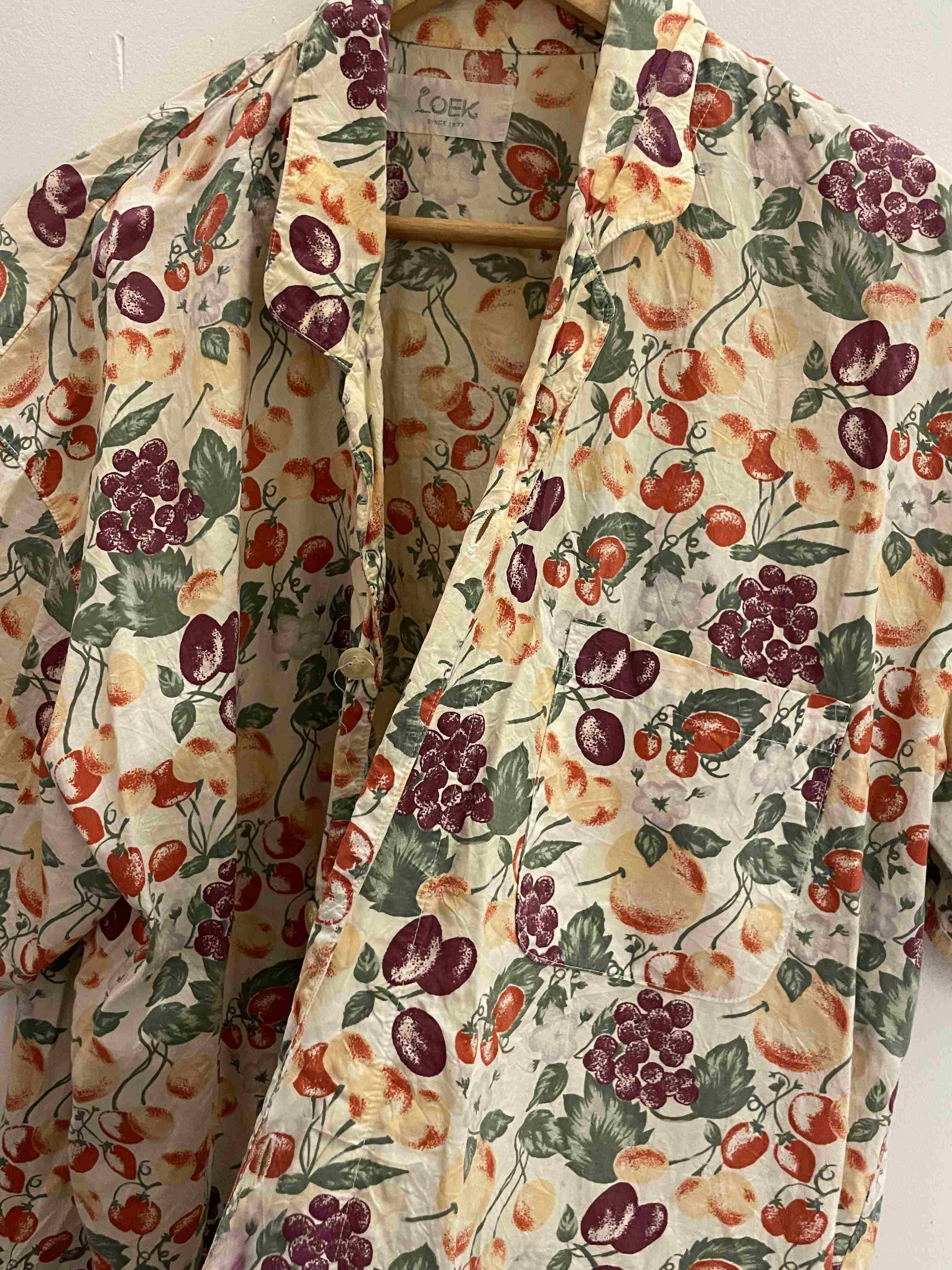 Vintage coek yellow floral pattern medium short sleeve shirt