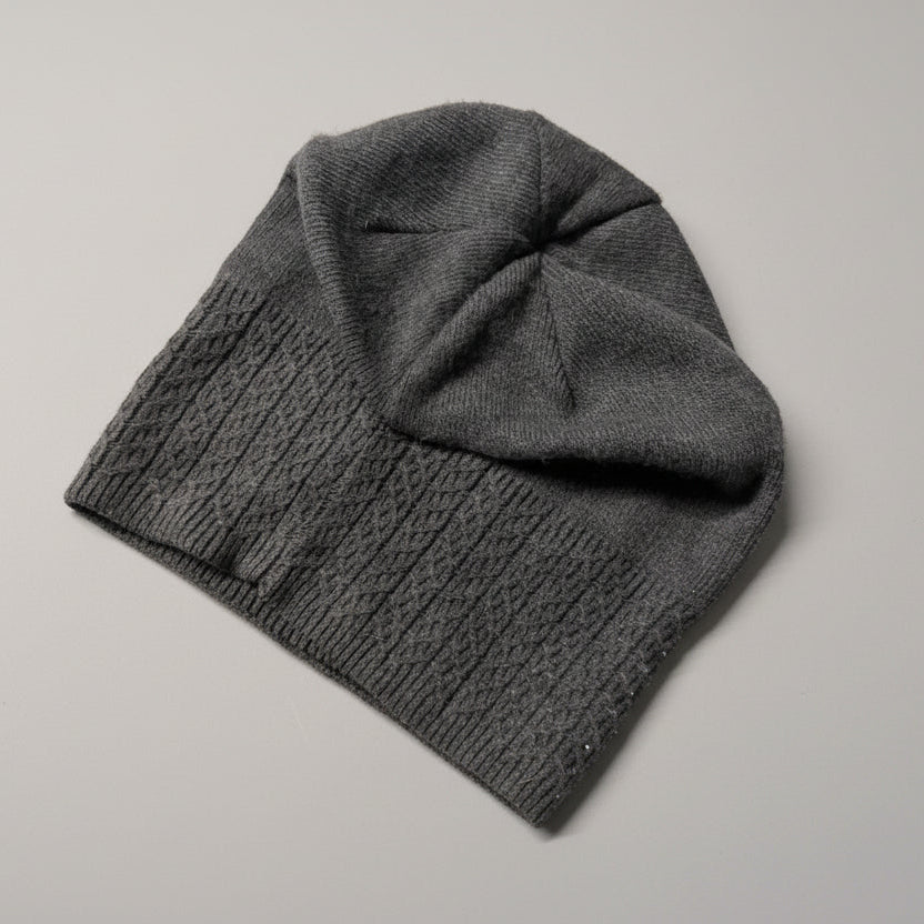 Gray knit beanie SKU 7257