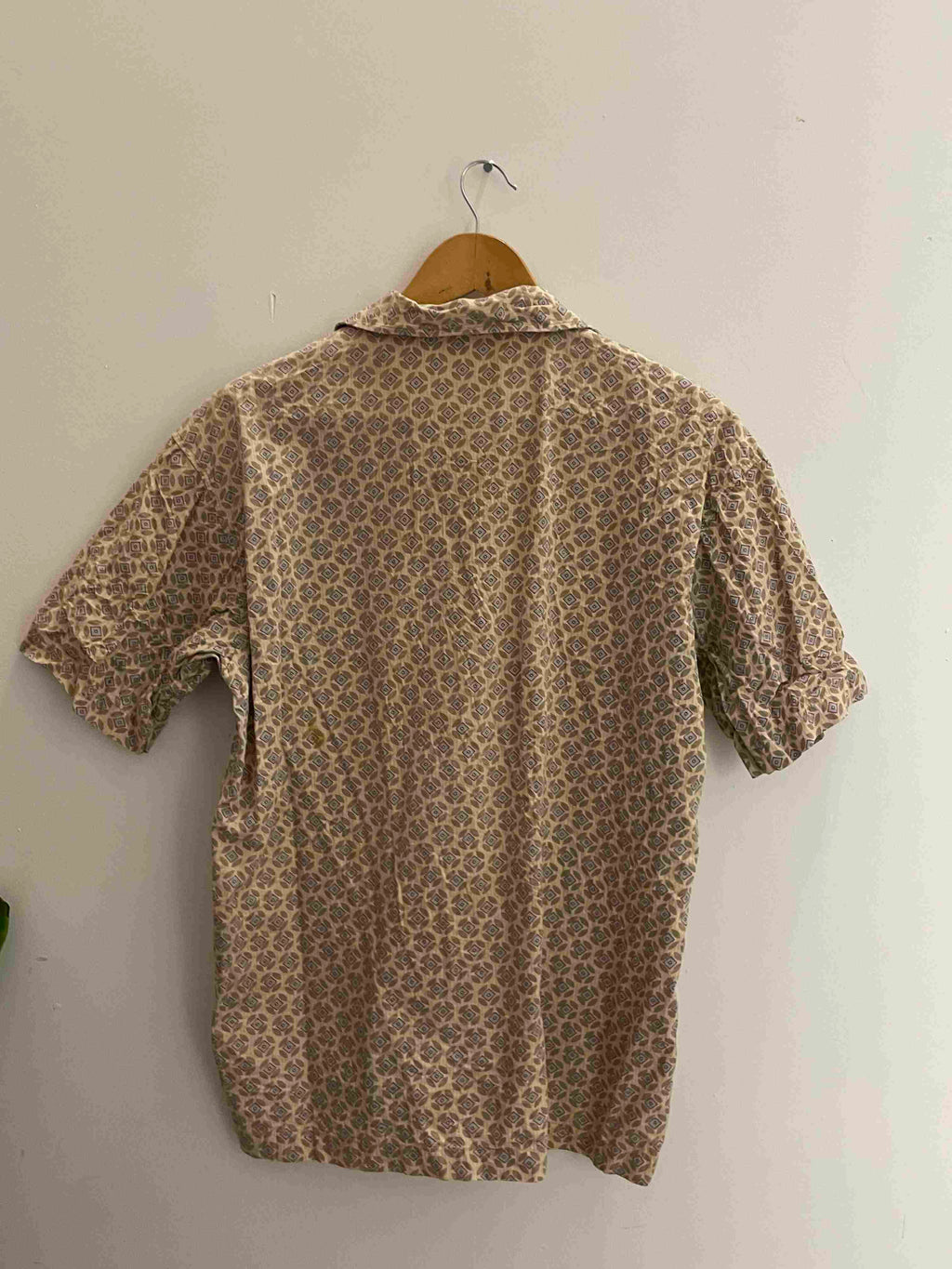Vintage brown printed pattern small shirt