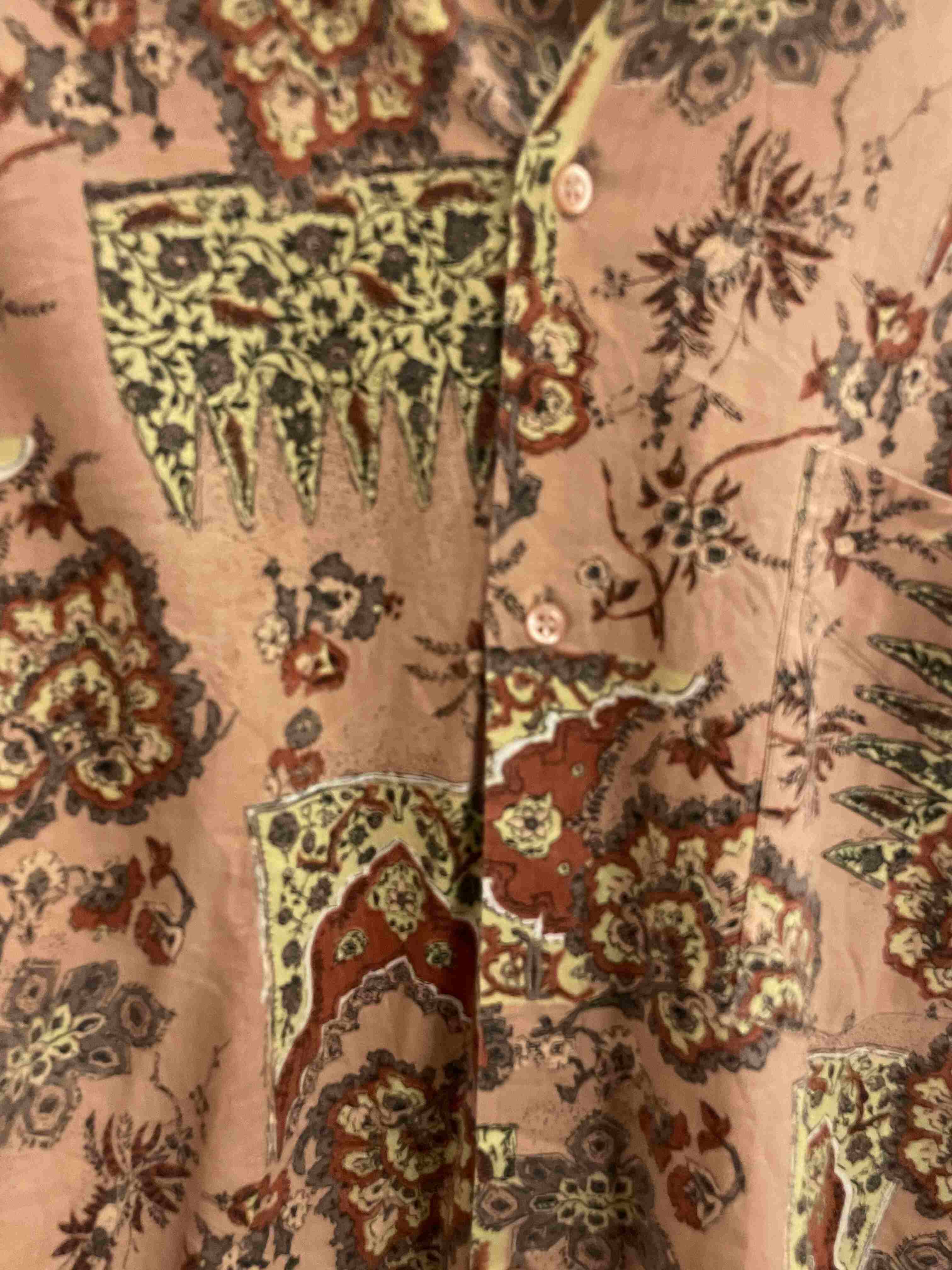 Vintage a la folie peach floral pattern medium long sleeve shirt