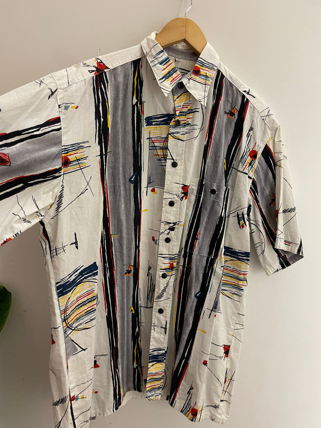 Vintage white abstract pattern mens short sleeve shirt M