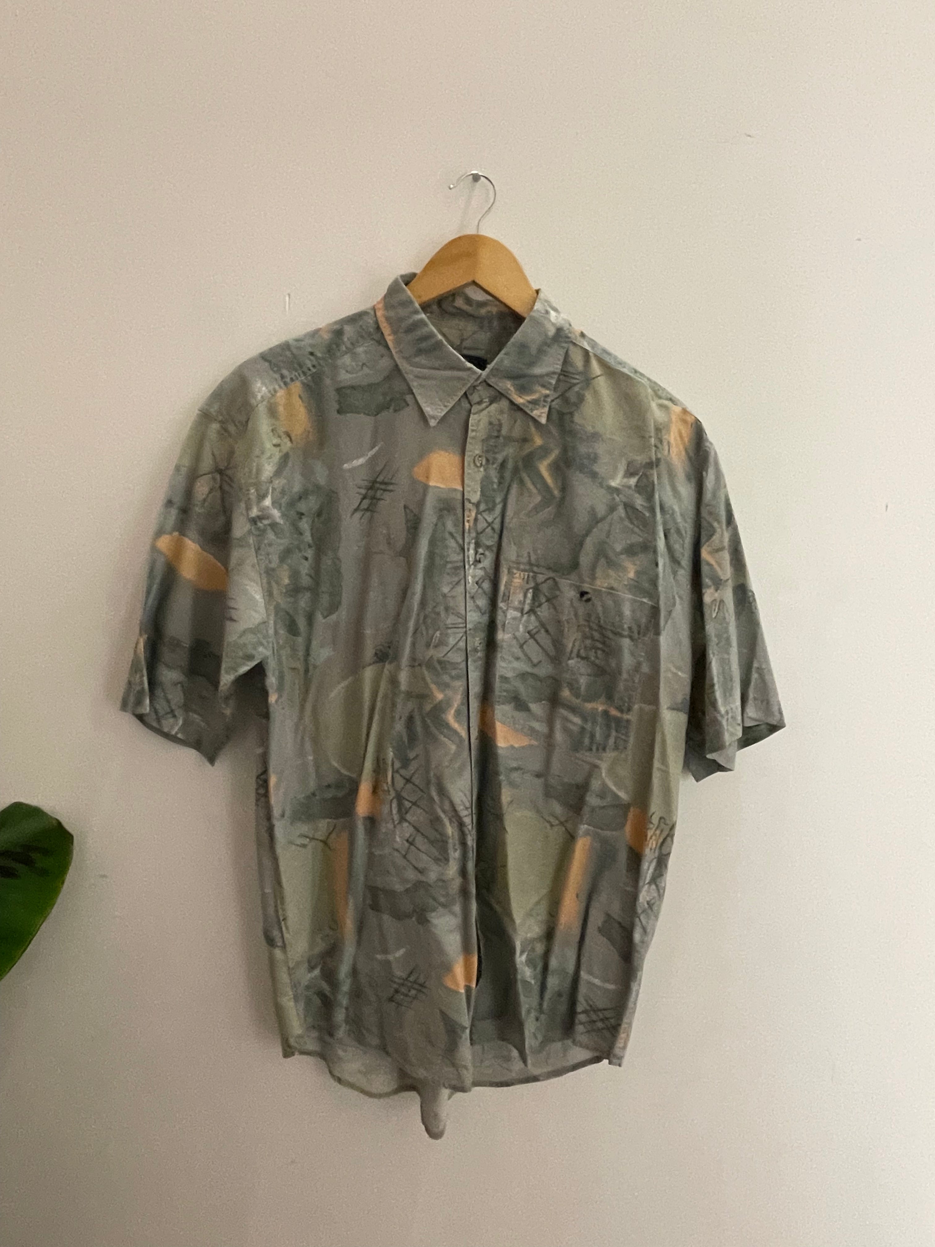 Vintage kampo grey abstract mens medium short sleeve shirt