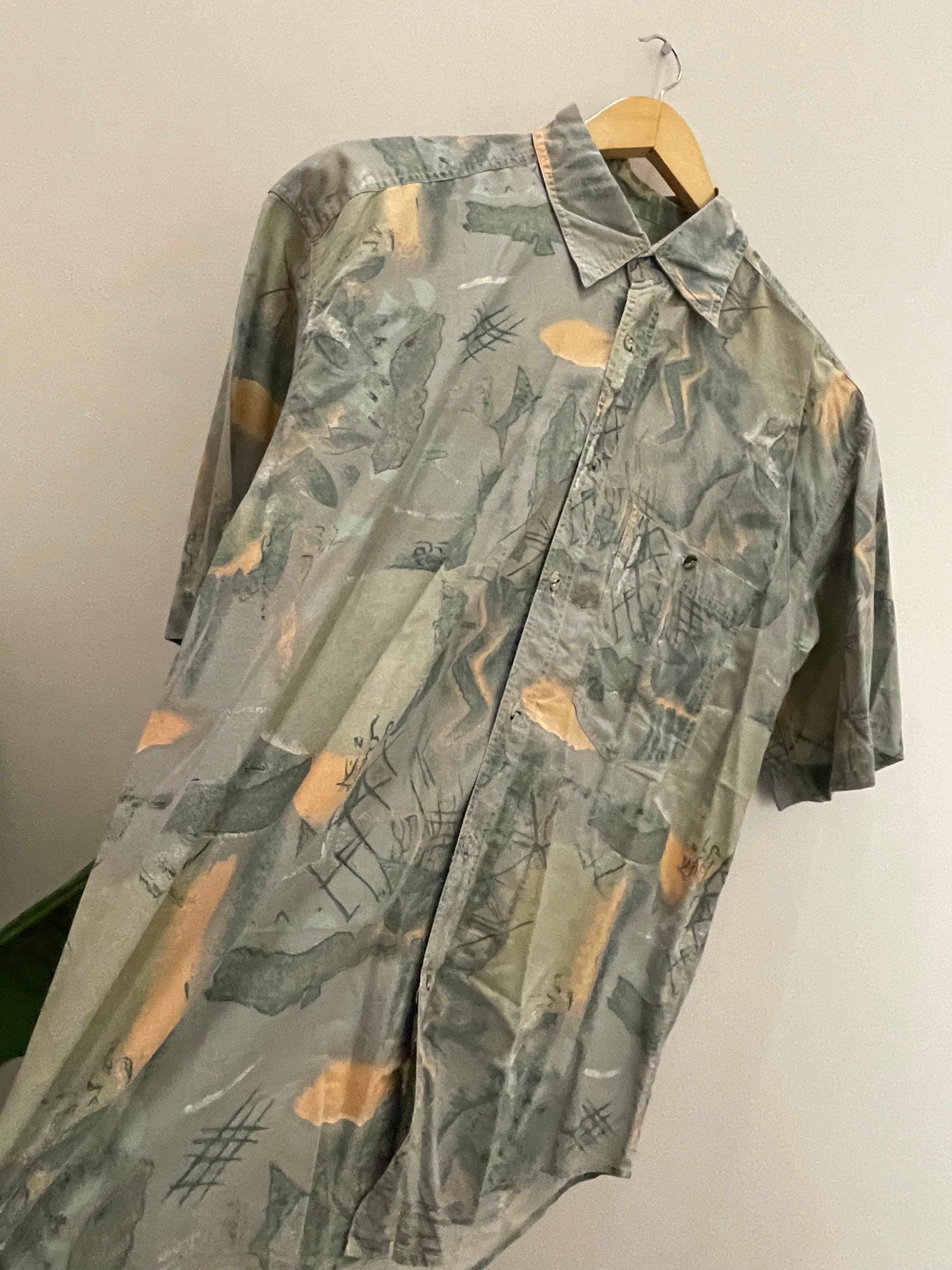 Vintage kampo grey abstract mens medium short sleeve shirt