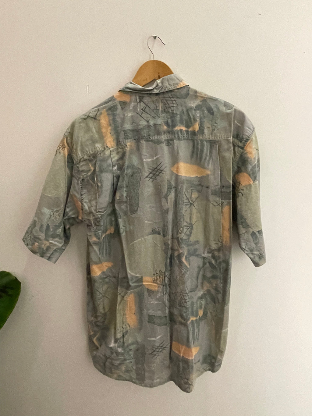 Vintage kampo grey abstract mens medium short sleeve shirt