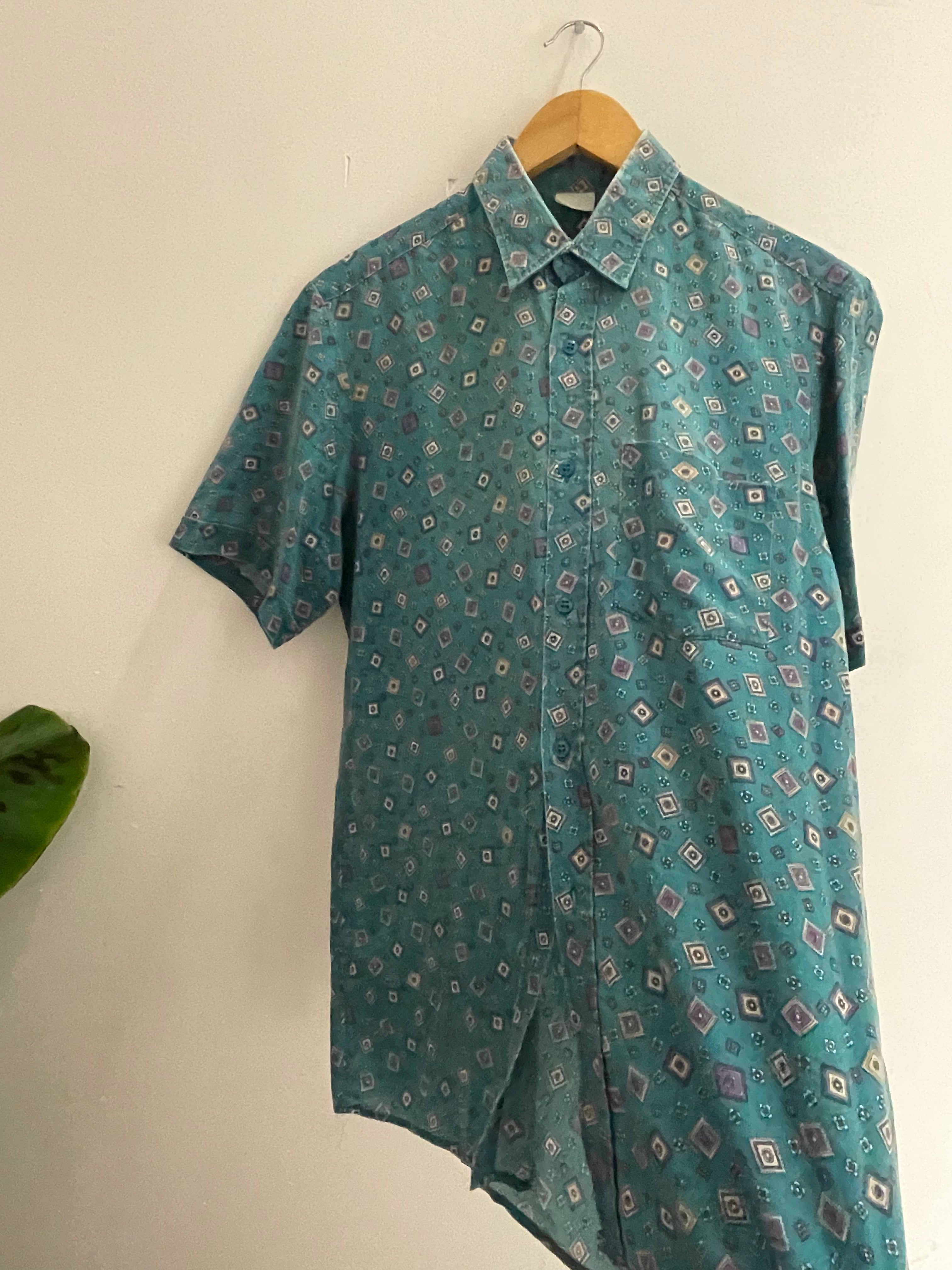 Vintage green abstract pattern mens shirt size M
