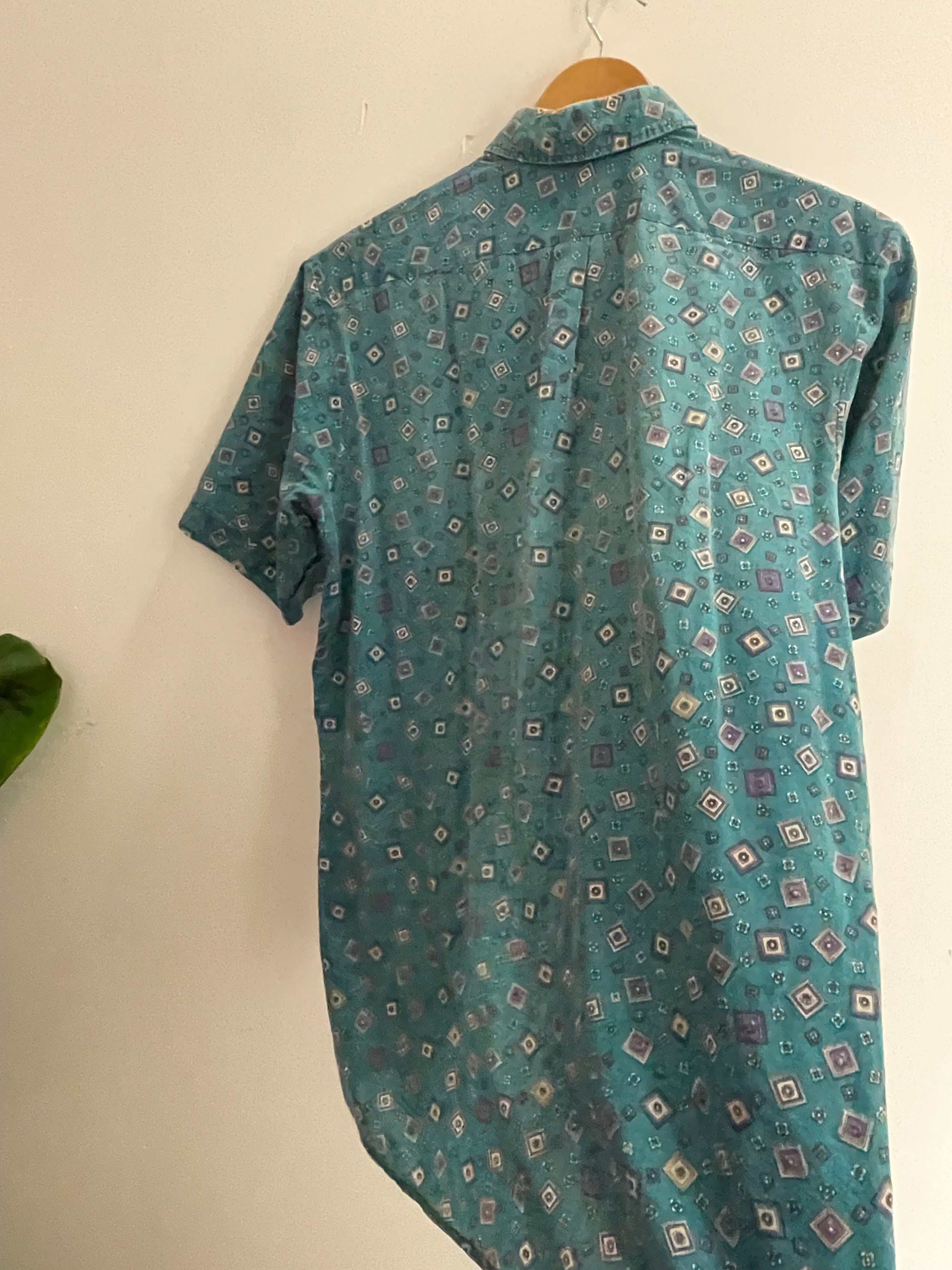 Vintage green abstract pattern mens shirt size M