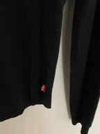 Vintage levis black medium long sleeve tshirt