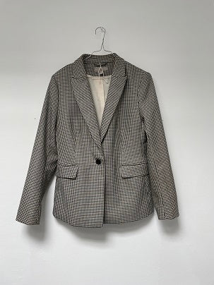 Rubynee Vintage y2k H and M Black and white Check Blazers
