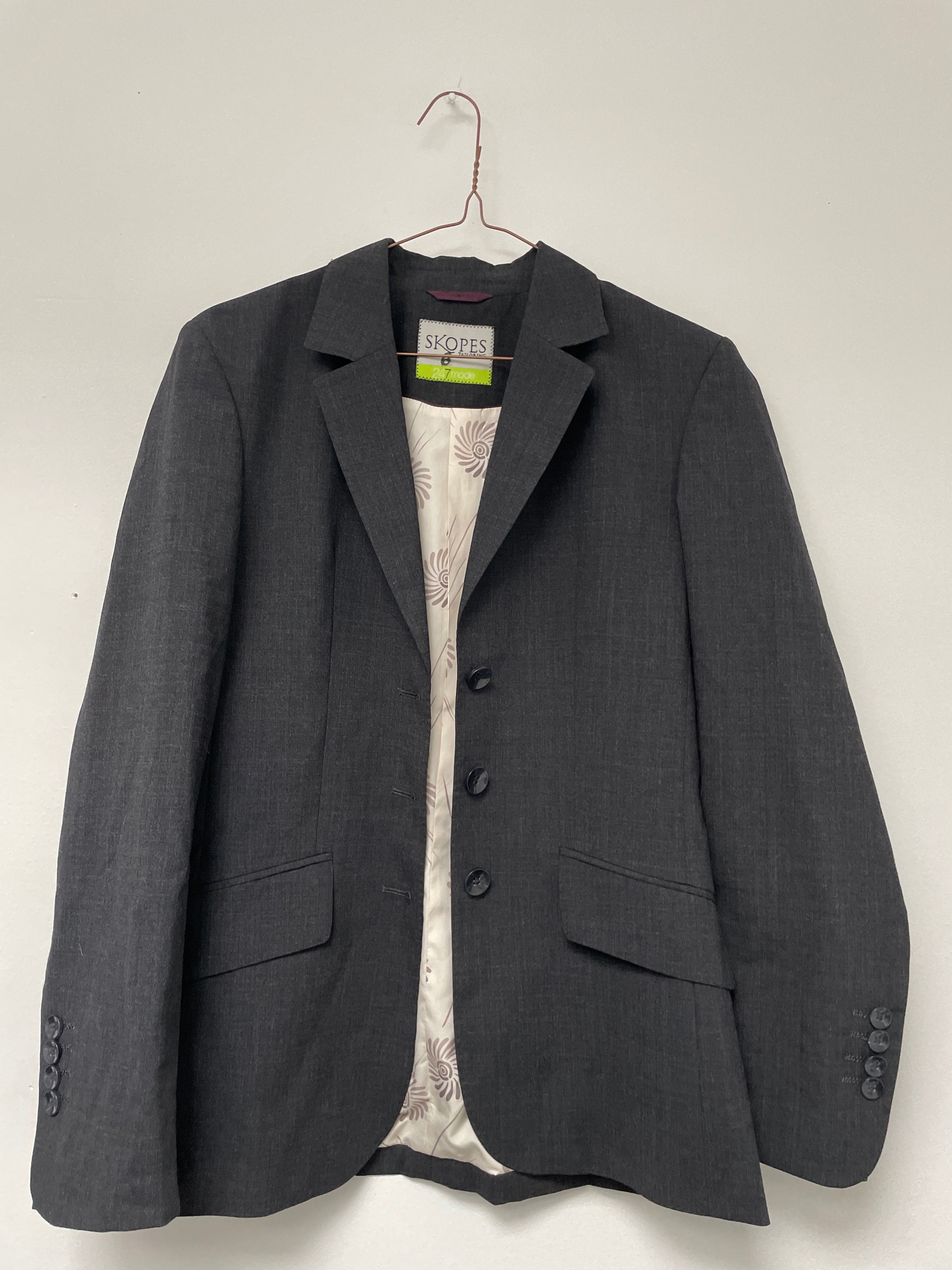 Rubynee Vintage y2k skopes Grey mens suit jacket