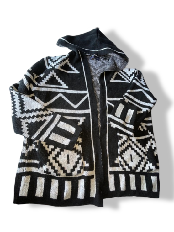 Vintage Sinransinya black aztec midlength hoodie in M| L29 W22|SKU 4754
