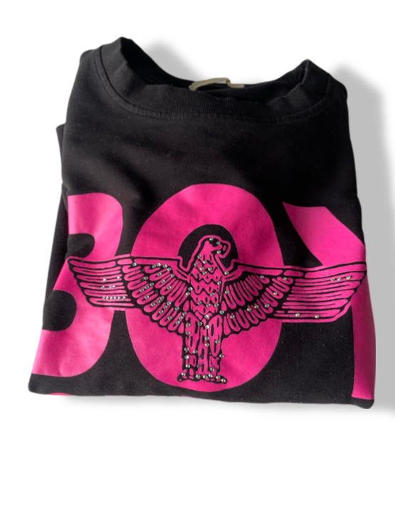 Vintage women's black boy London graphics sweatshirt inS/M| L24 W20|SKU 4768