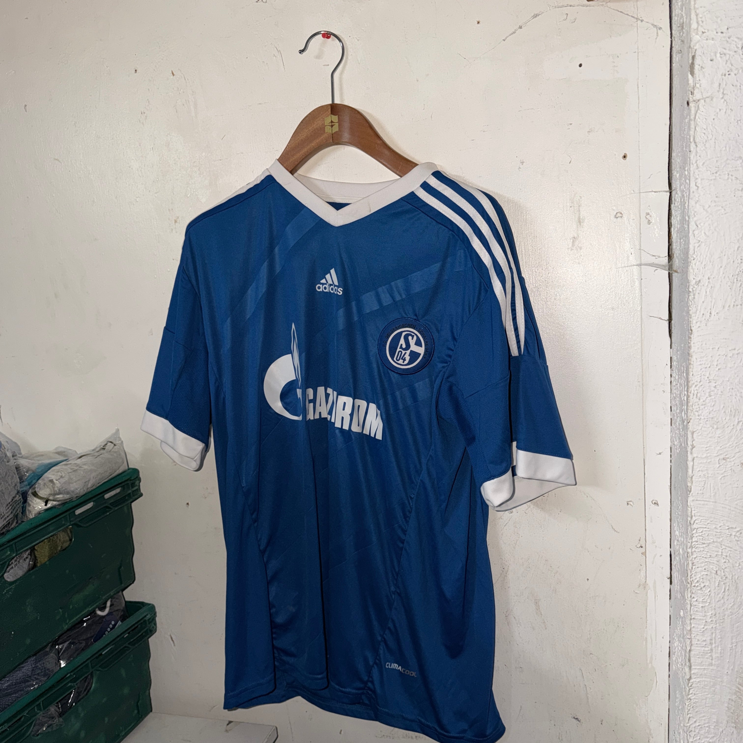Adidas FC Schalke 04 home jersey from the 2012–2014 SKU 7370 size M