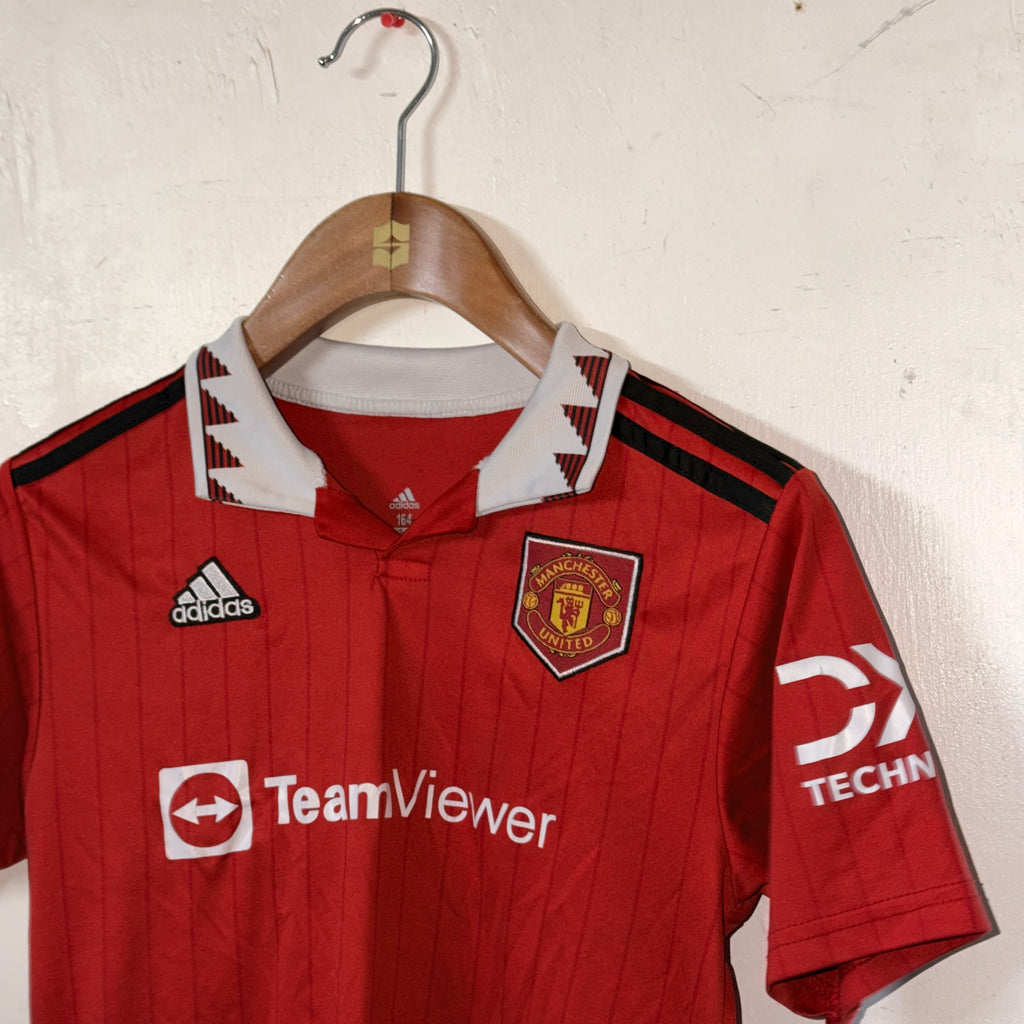 Adidas Manchester United 2022/2023 home jersey SKU 7390 size XS