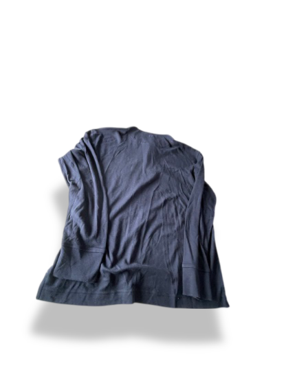 Vintage men's Banana Republic blue long sleeve regulat fit polo shirt in M|L29 W23|SKU 4787