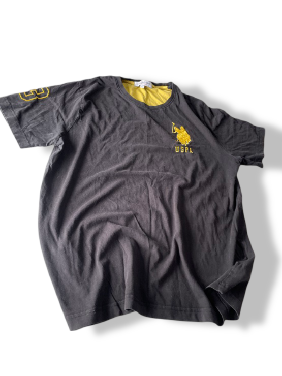 Vintage Men's U.S Polo ASSN black 80's short sleeve tees in L| L29 W21|SKU 4788