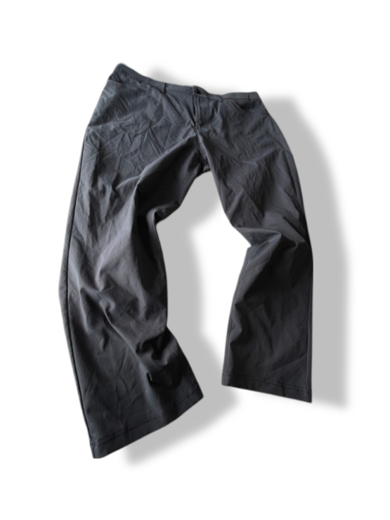 Vintage mens regular fit straight leg grey trouser in L|L30 W40|SKU 4793