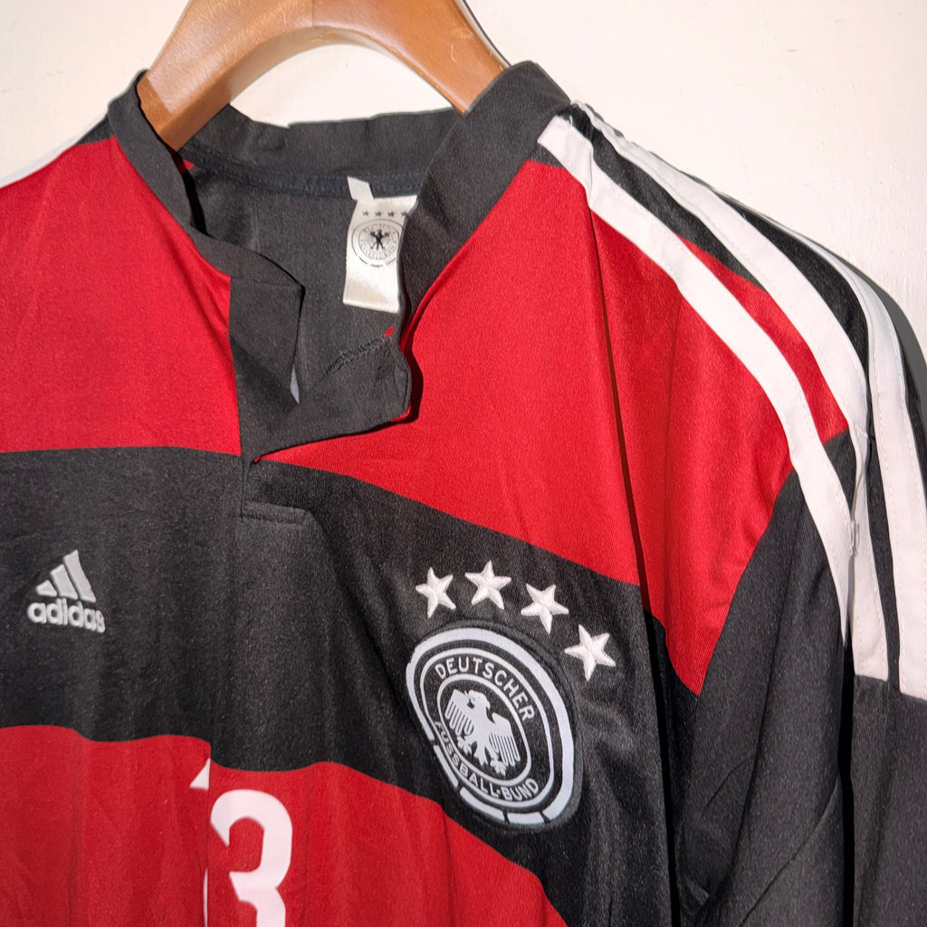 Vintage men Adidas Germany 2014/2015  striped home jersey Thomas Muller 13 SKU 7402 size XL