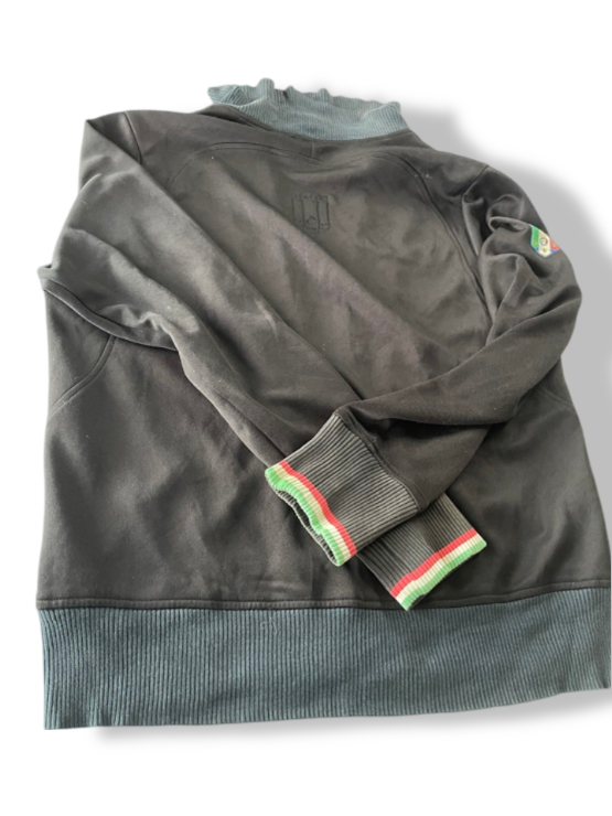 Vintage Puma black full zip wind breaker track top in M/L| L30 W21|SKU 4801