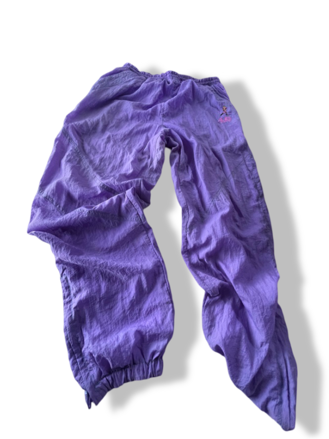 Vintage Alex athletics purple nylon capri pant in 2XL| L32 W36| SKU 4802