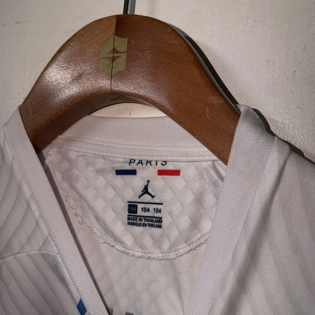 Paris Saint-Germain 2024 Olympic Games special kit Neymar 10 SKU 7414 size M