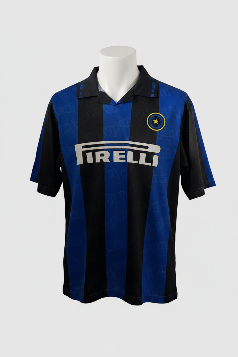 Vintage Inter Milan  2000/2001 Christian Vieri 32 home blue Jersey SKU 7416