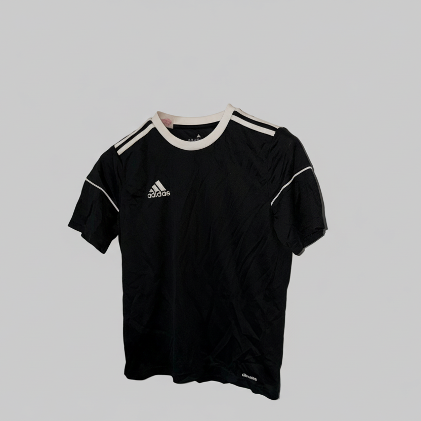 Vintage kids Adidas Squadra 17 football jersey Size 13-14 Years