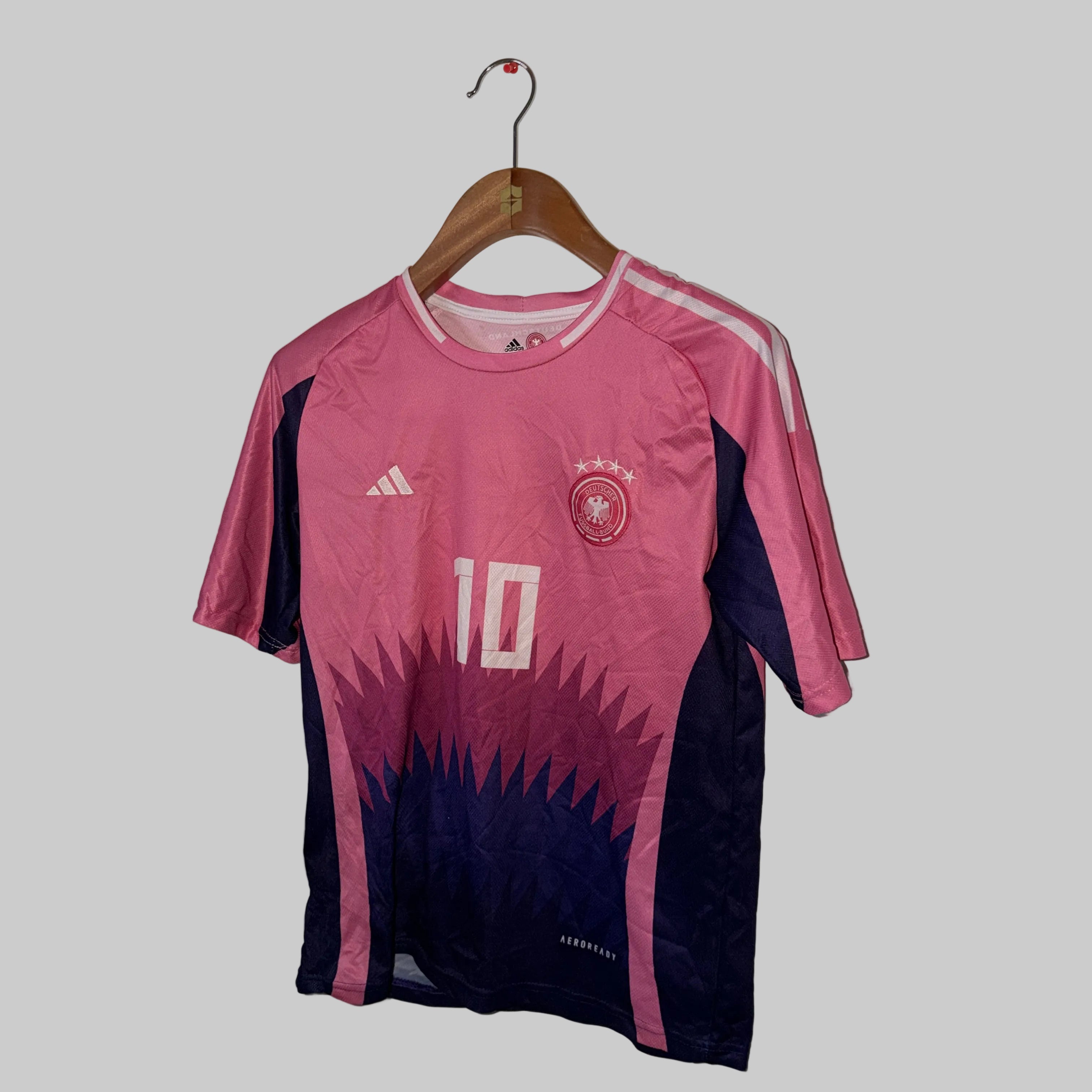 Vintage men Adidas Germany Euro 2024 away jersey featuring Musiala and the number 10, Size S